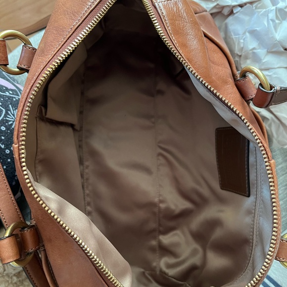 41. COACH CHELSEA LEATHER SATCHEL! - Picture 13 of 14